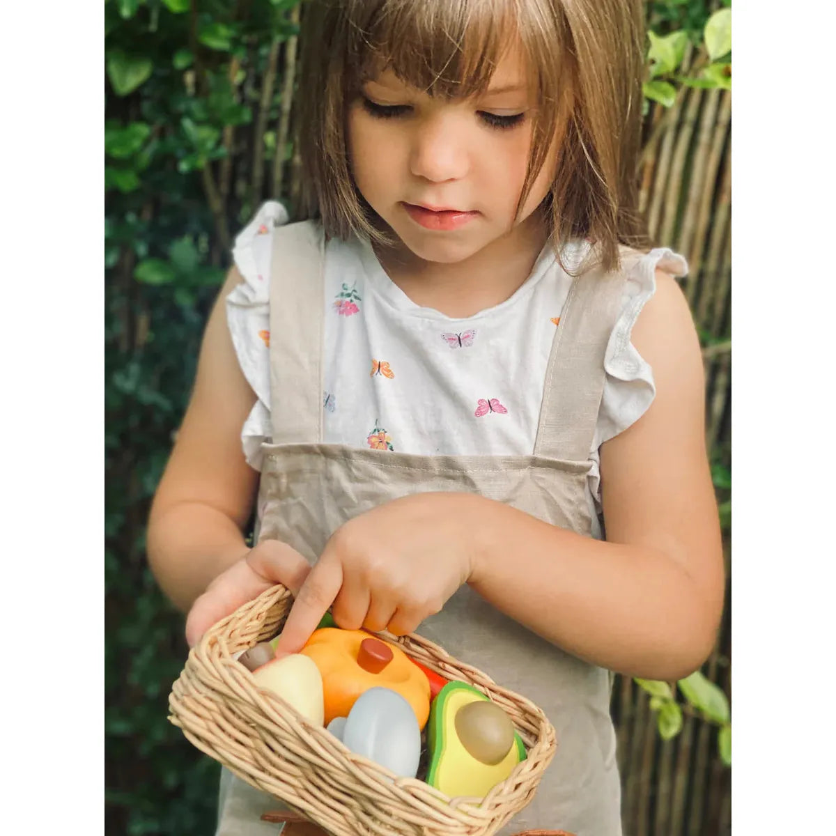 Tender Leaf Veggie Basket