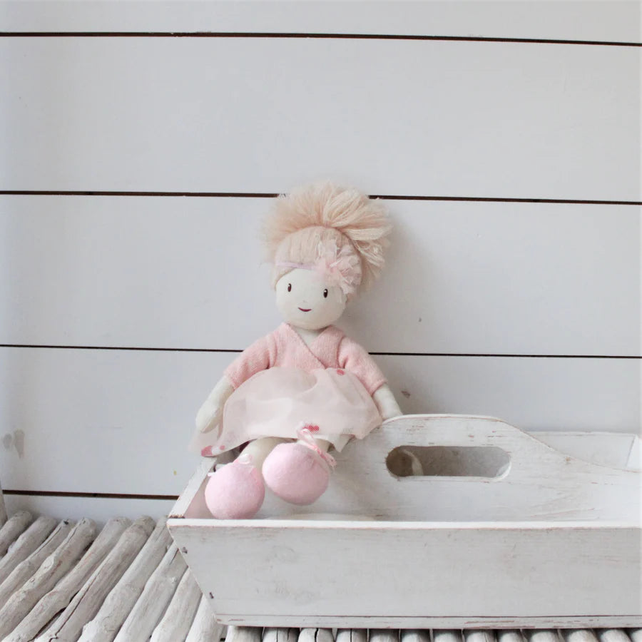 ThreadBear Design Amelie Ragdoll
